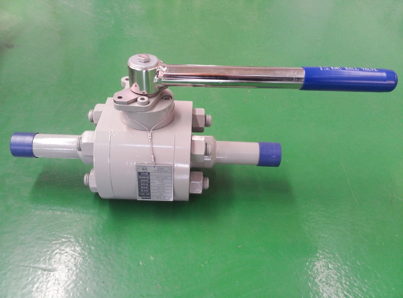 B3SO : Socket/Screw end ball valve